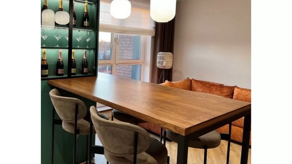 Дизайнерские полубарные стулья 