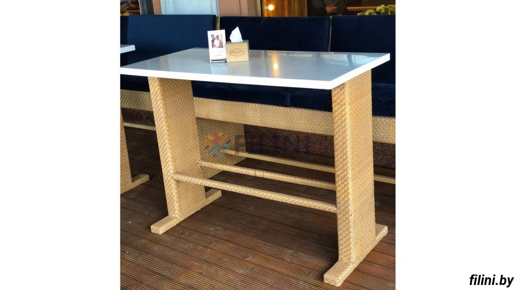 Барный барный стол "Мерит" уличный для кафе, ресторана купить. Полубарные и барные столы из искусственного ротанга в Минске, у производителя мебели ООО Фокси крафт