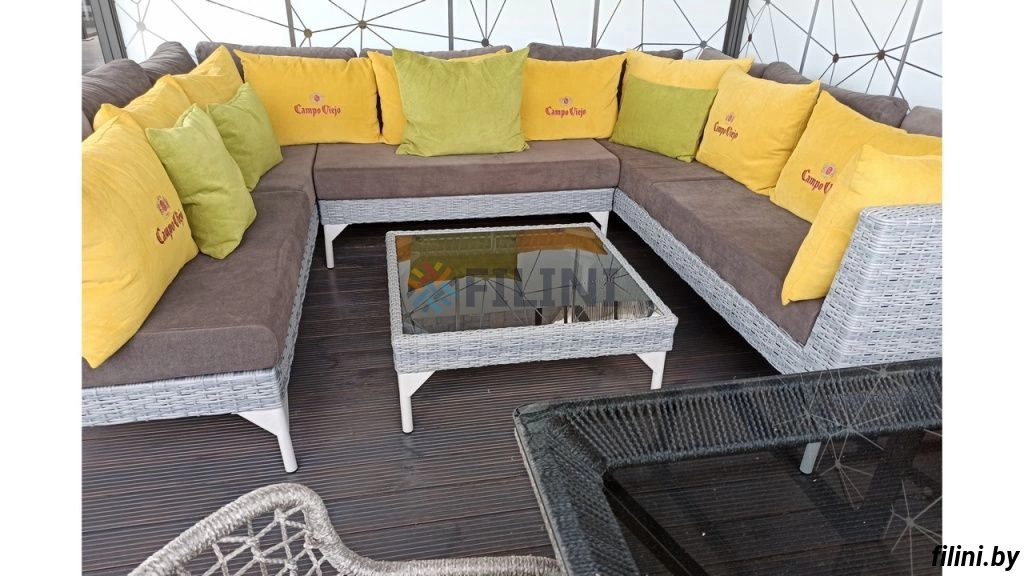 Плетеный диван "Престо" из искусственного ротанга для кафе, ресторана, кальянной. Уличные угловые и П-образные диваны с подушками в Минске