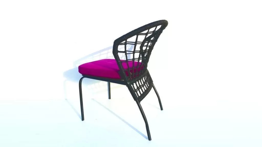 Плетеные стулья 