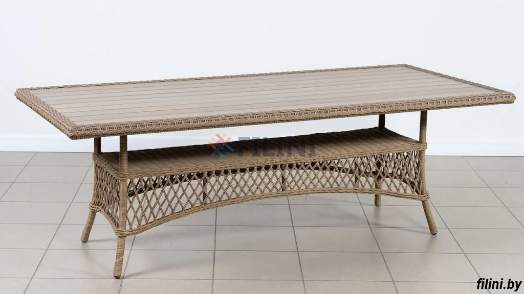 Стол из искусственного ротанга на террасу купить в Минске. Уличные обеденные, журнальные, кофейные и чайные столы в каталоге производителя уличной мебели ООО Фокси крафт из Беларуси