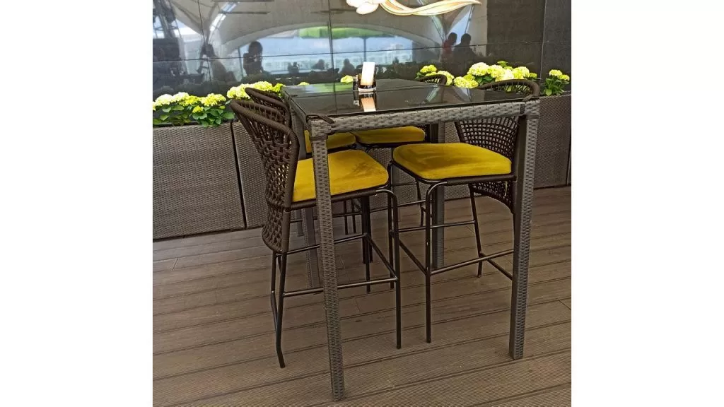 Купить барные стулья в Минске. Изготовление барных и полубарных стульев из синтетического шнура на заказ