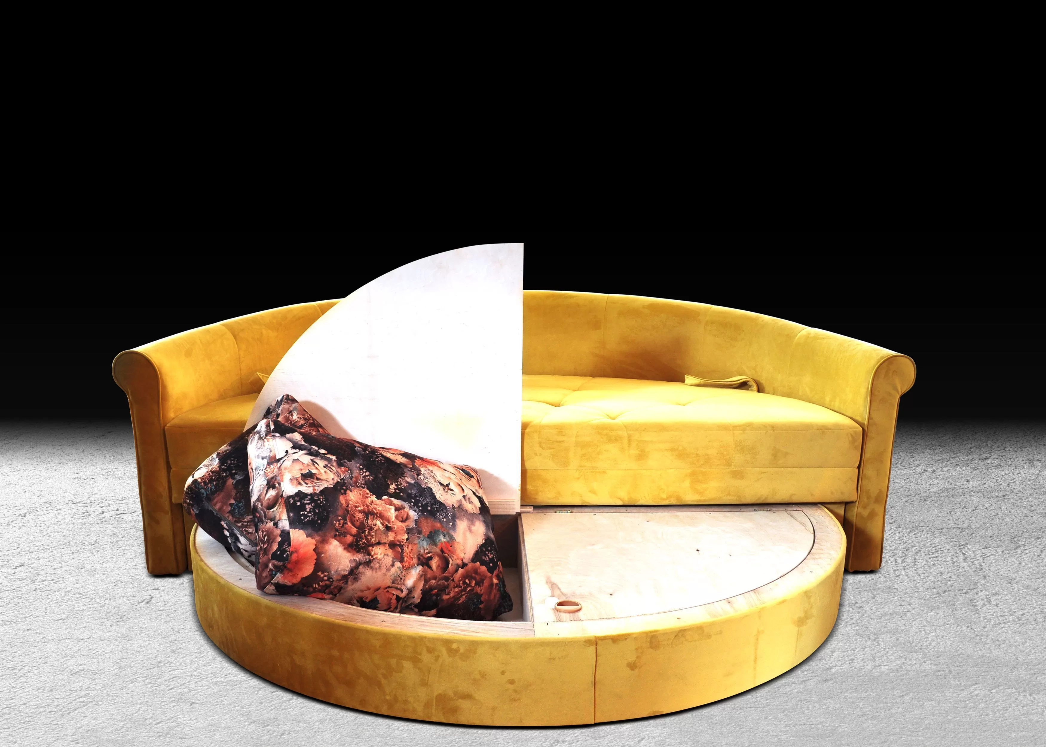 Полукруглый диван 