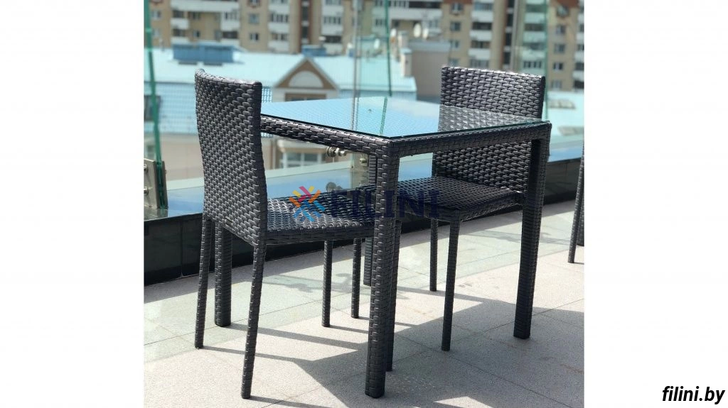 Обеденная группа - стол и стулья 