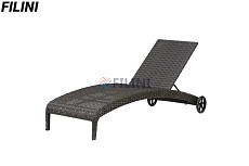Подкатной шезлонг-лежак "Монако" для бассейна из искусственного ротанга от ООО Фокси крафт Минск