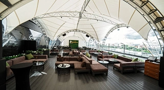 Фокси крафт в интерьере DoubleTree by Hilton Hotel Minsk