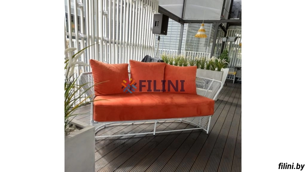 Трехместный диван из роупа на террасу кафе или веранду ресторана от производителя ООО Фокси крафт